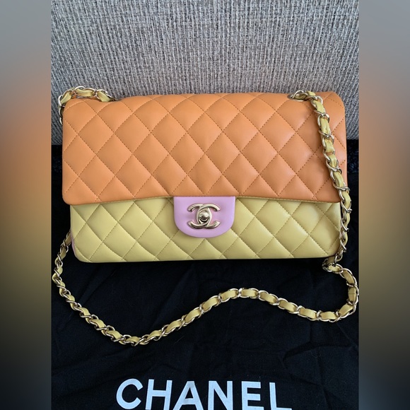 Chanel classic medium double flap bag - Picture 2 of 16